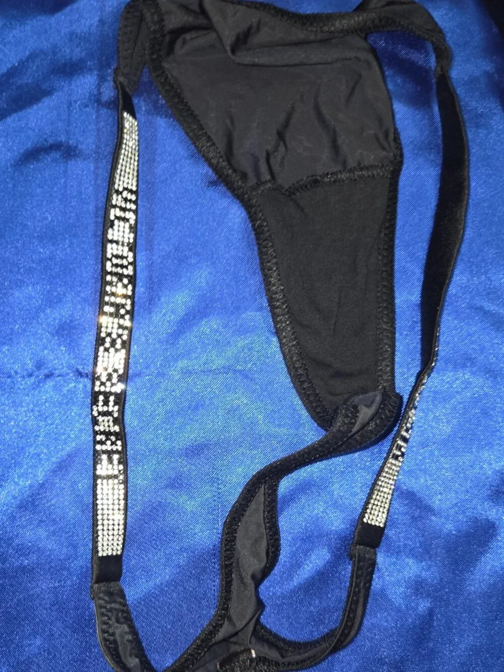 Victoria’s Secret Very Sexy 3 Piece Shine Strap Push Up Bra Thong Garter Set 32C